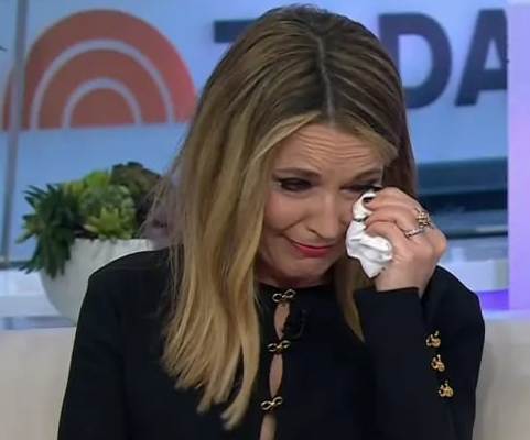 Savannah Guthrie mother missing Nancy Guthrie disappearance Tucson missing person case Savannah Guthrie family news FBI missing persons investigation Arizona kidnapping investigation Nancy Guthrie Tucson case