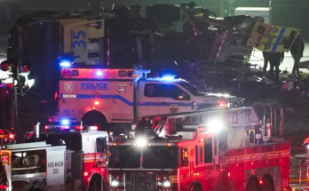 Air Canada plane collision on LaGuardia runway