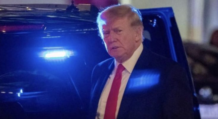 Secret Service agents guarding Mar-a-Lago