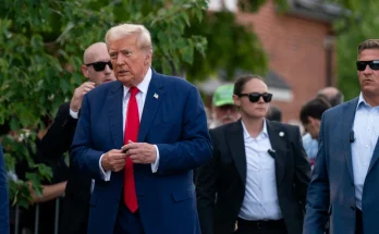 Trump escorted by Secret Service
