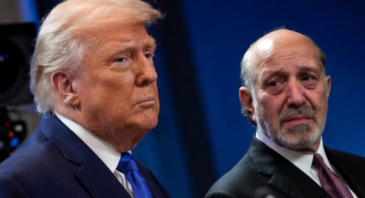 donald Trump's estate with arrow pointing to his face, overlaid text 'THIS ENDS TRUMP!'